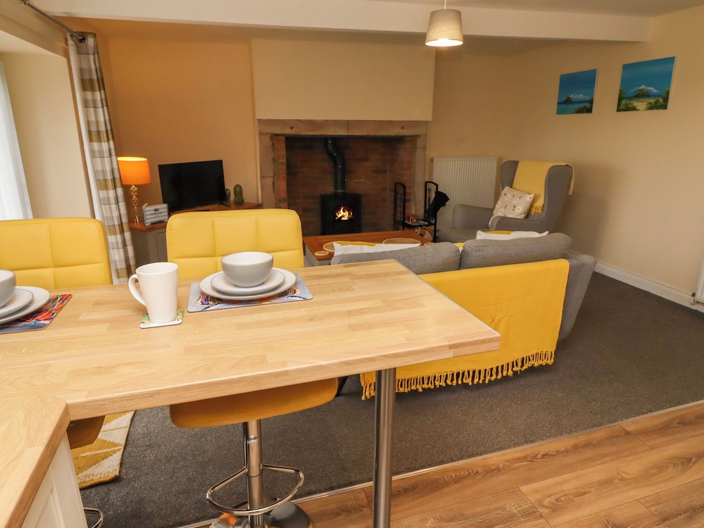 Henhill Lodge