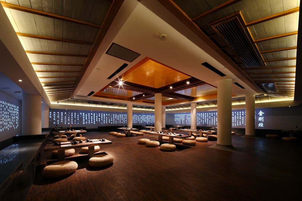 Putuoshan Ruyige Junlan Guest House