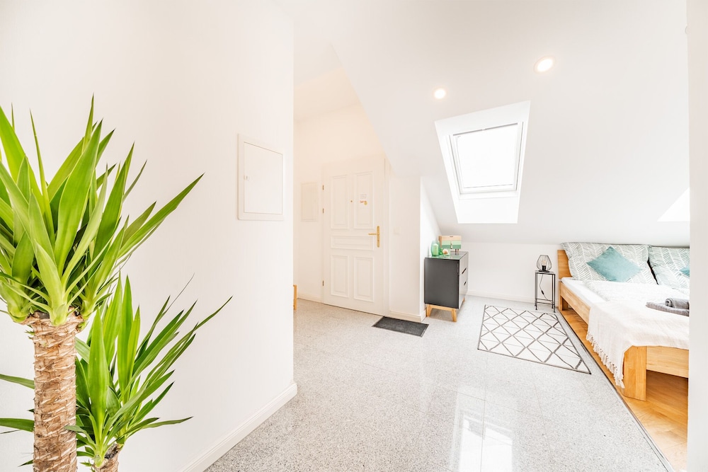 Terrace Apartment near Danube