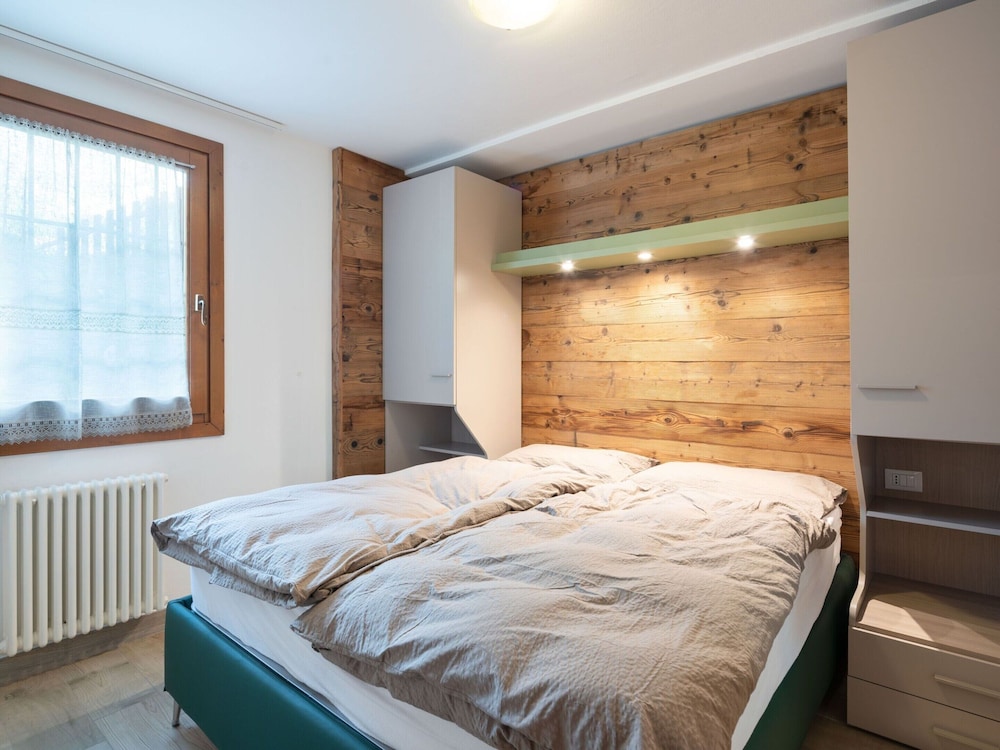 Apartment in Celledizzo Near Ski Lift