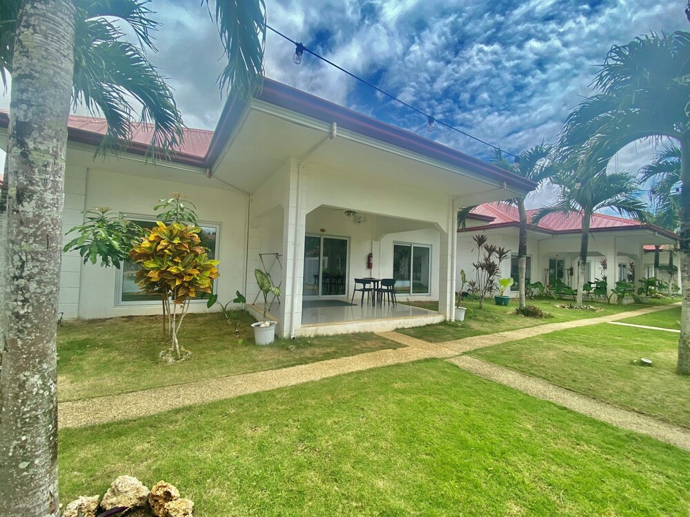 Green Mango Resort