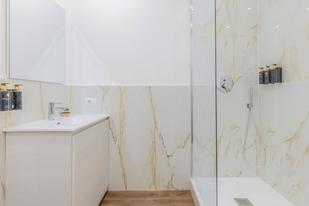 Vatican Pertusa Luxury Suites