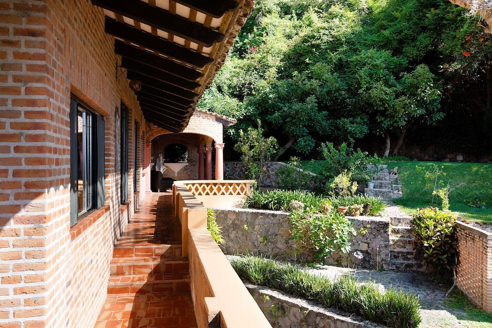 ANANA Rancho San Rafael