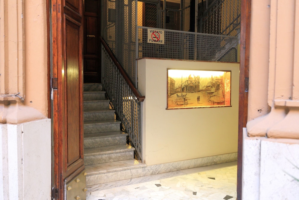 Mirko Luxury Inn