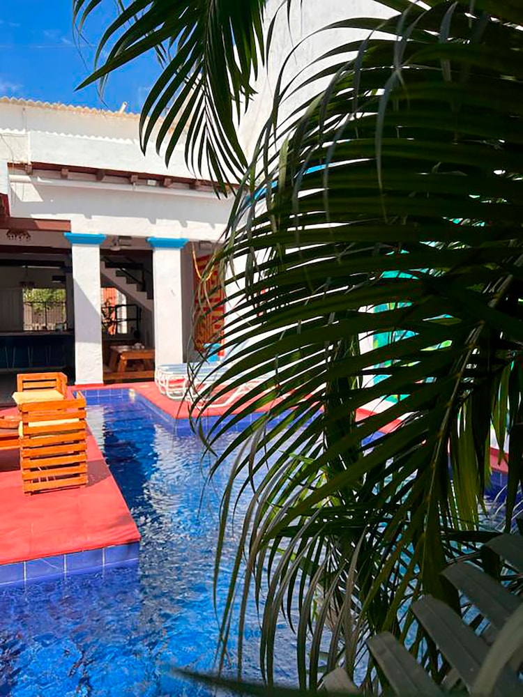 The Blue House Hostel - Santa Marta