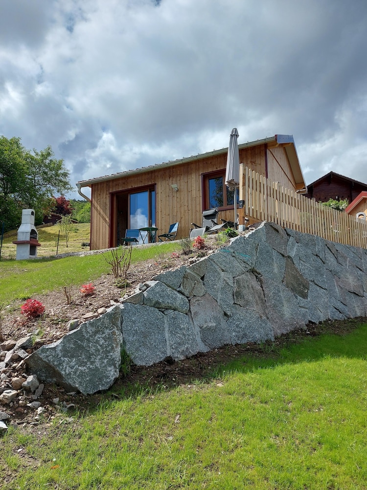 2 Chalets for 4 People