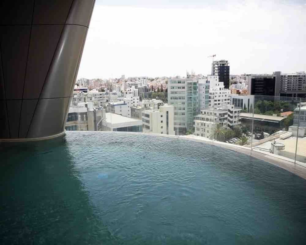 A Spectacular Suite Apartment on a new High Rise
