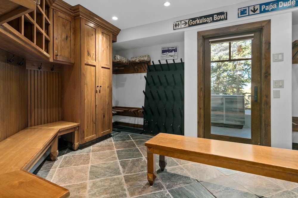 10 - Three Bedroom with Spa Stag Lodge 3 Condo