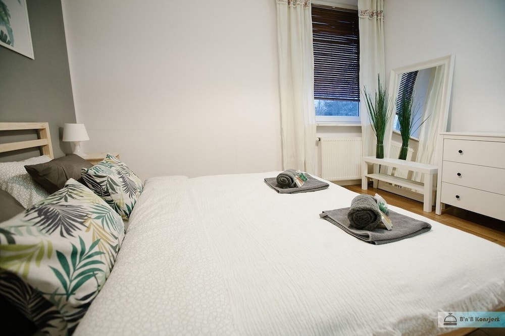 Warsaw Concierge Family Apartment view 3