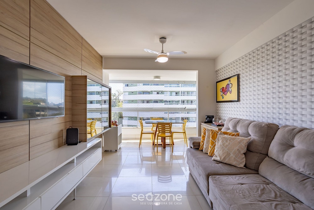 Sea View Apt on the Ilheus Waterfront Bcl0507