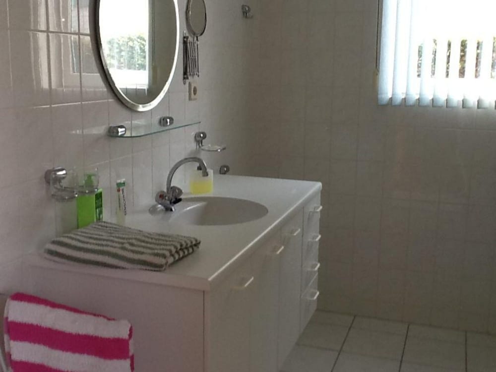 Bungalow for 6 People, Near the Beach