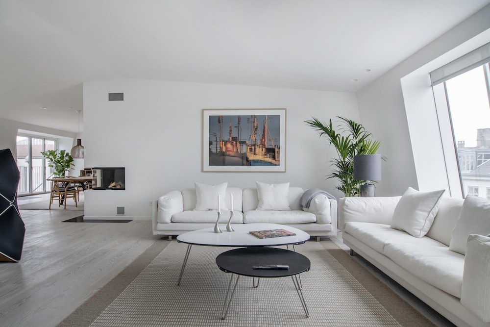 Dinesen Collection Signature Penthouse by Royal Theatre
