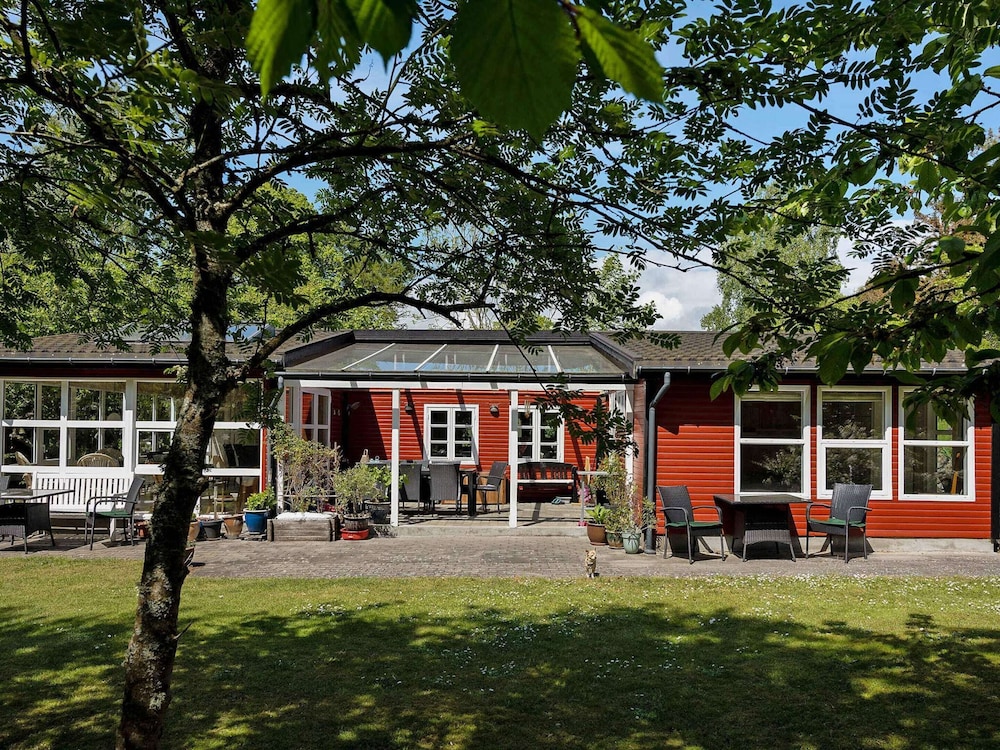 5 Star Holiday Home in Aakirkeby