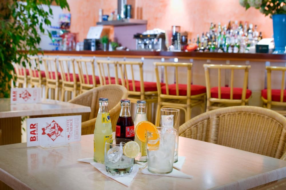 Pineda De Mar Vacations - Hotel Merce - Property Image 2