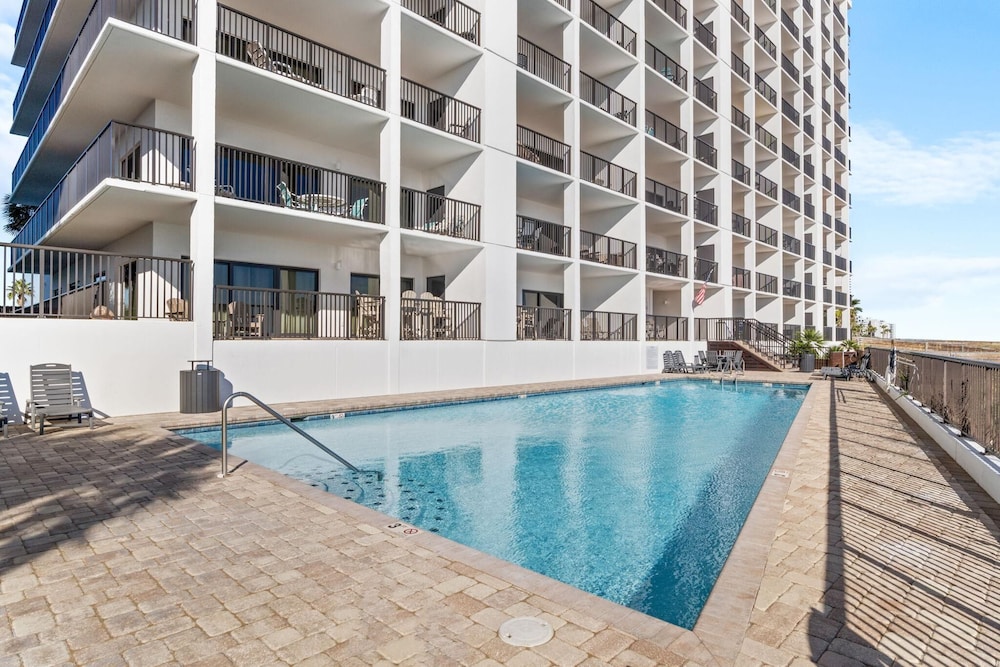 The Palms West 311