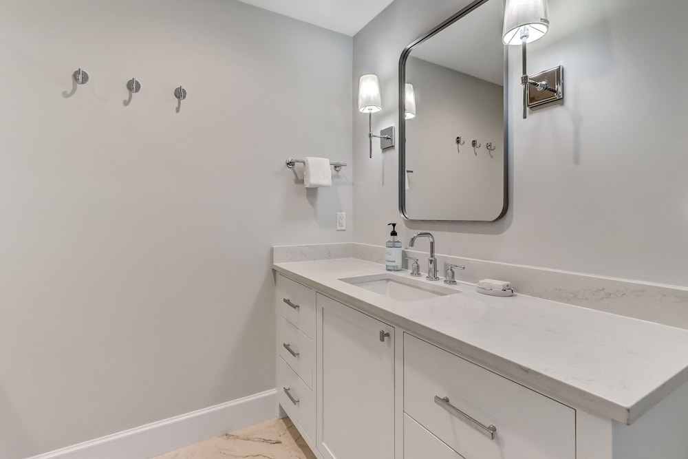 3690 South Fletcher 4 Bedroom Home