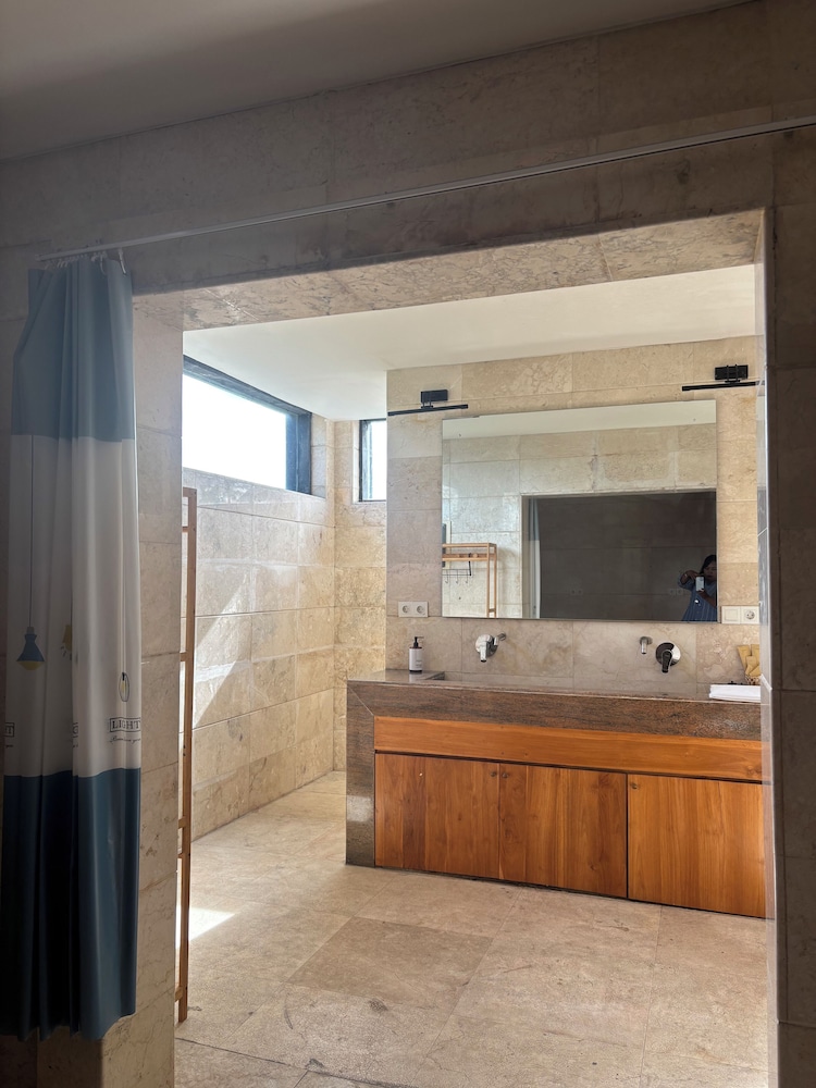 Puri Ratu Jimbaran Villa By Betterplace
