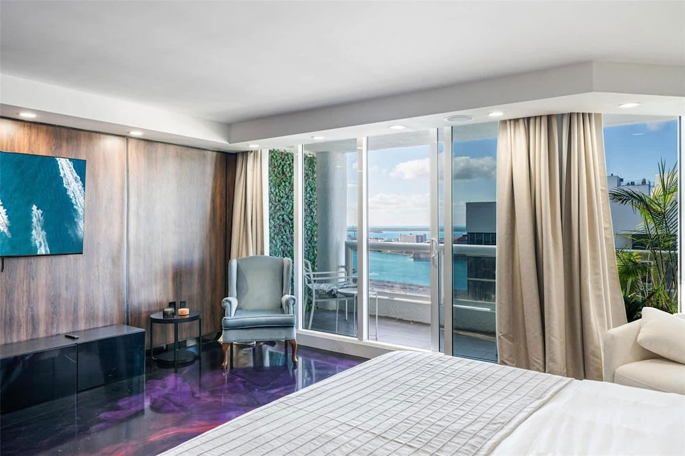 Harbor Delight Penthouse