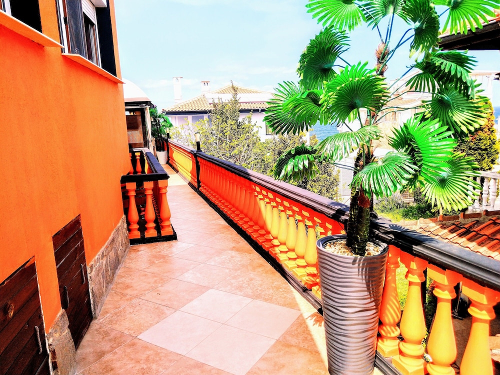 Sea Marble Villa Studio