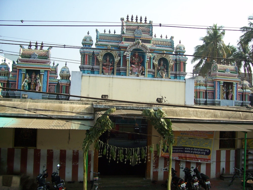 PLA RATHNA RESIDENCY