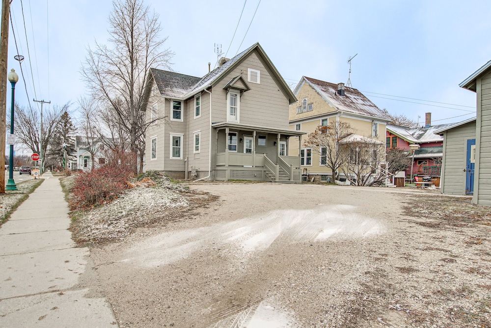 Lovely Elkhart Lake Apartment - Walk to Town! view 3