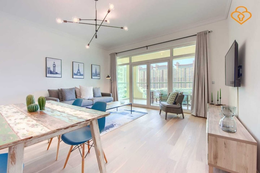 Building No. 2 Shoreline  Palm Jumeirah - Apartment 405