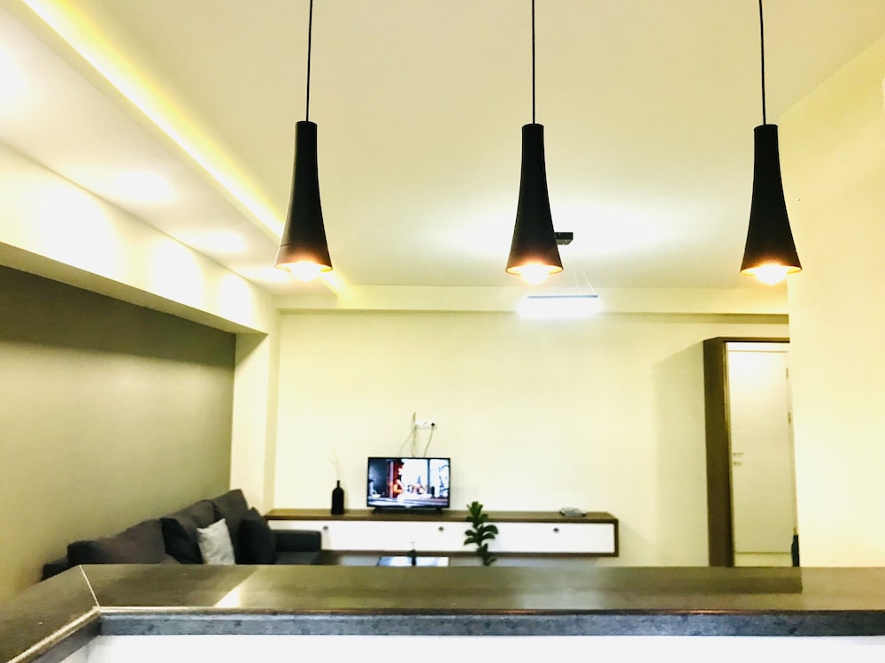My house on Agmashenebeli street view 5