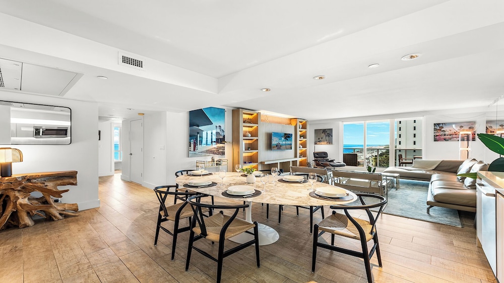 Luxury Vacation Rentals at 1 Hotel & Homes by LRMB