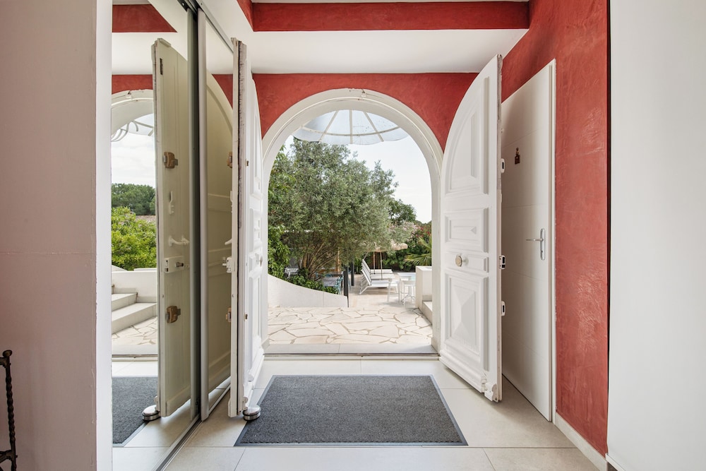 VILLA RASOA