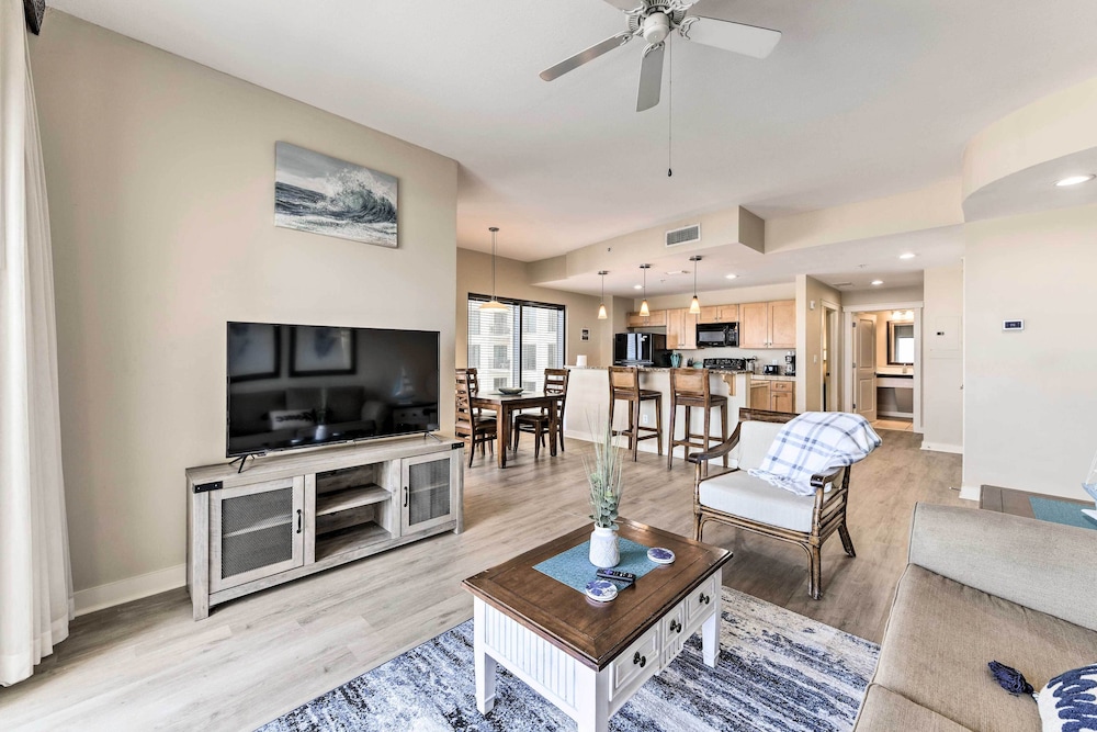 Scenic PCB Condo w/ Stunning Sunsets & Beach View!