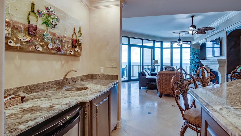 Phoenix West by Southern Vacation Rentals