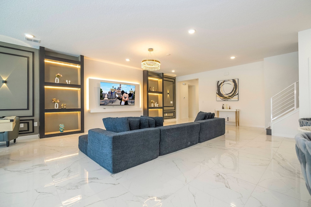 Stunning Masterpiece 15 Ensuites