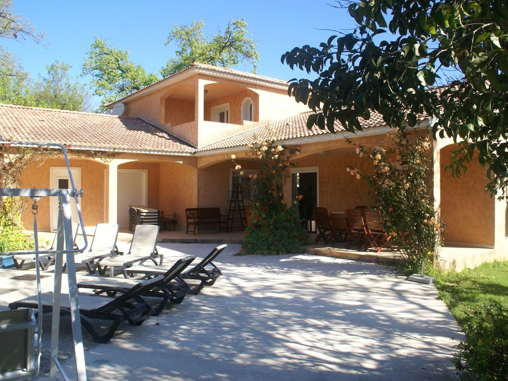 Photo 47