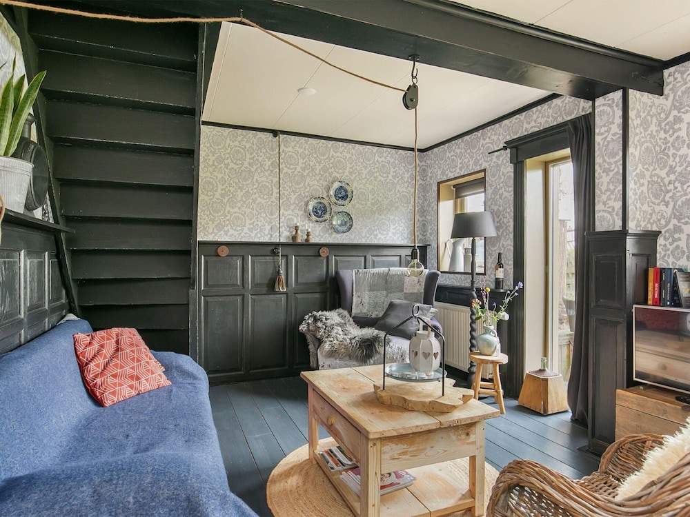 Chalet in Ternaard Near Heritage Site
