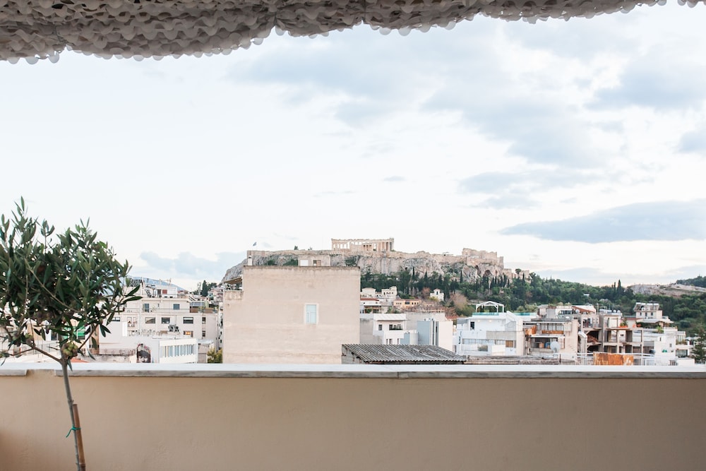 toStay Athens