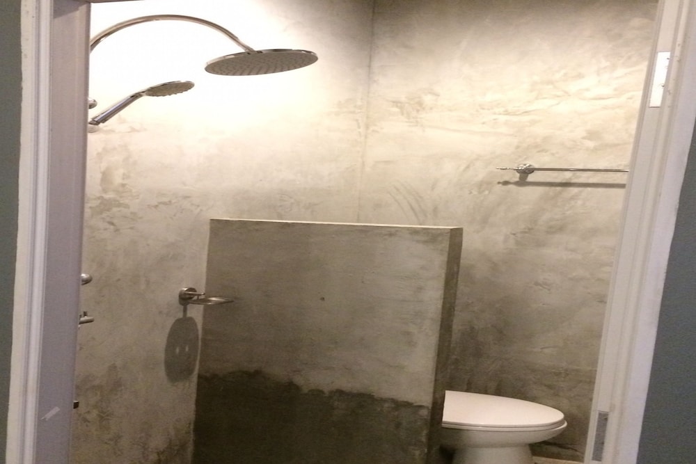 Staying Hostel