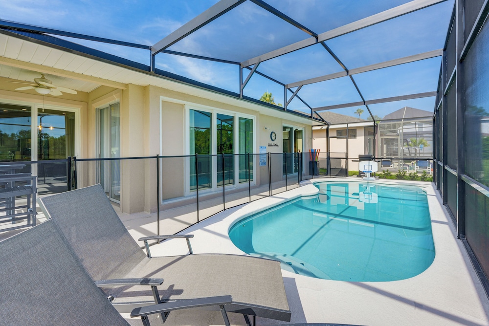Waterfront Home w/ Private Pool: 5 Mi to Disney!