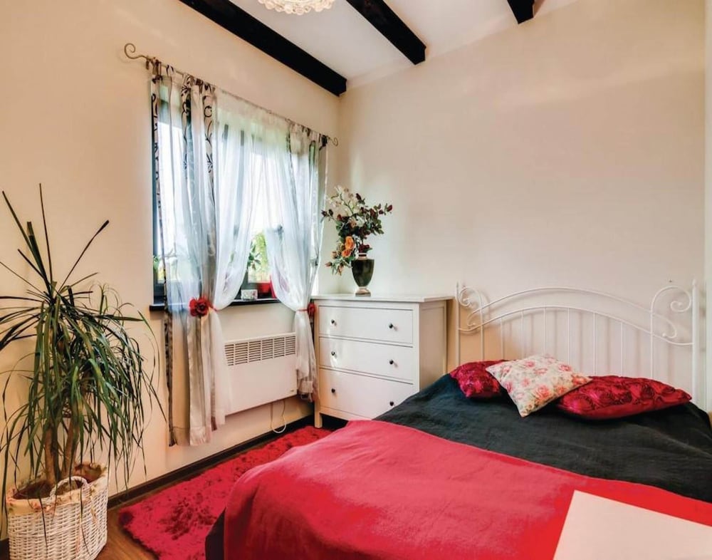 Holiday Home Podamirowo Near Lake Jamno