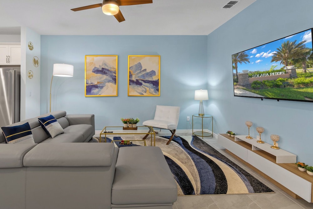 Orlando Adventure Awaits 4BR Townhouse