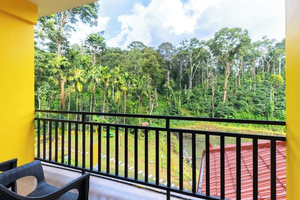 The Hosteller Coorg Rainforest, Madikeri