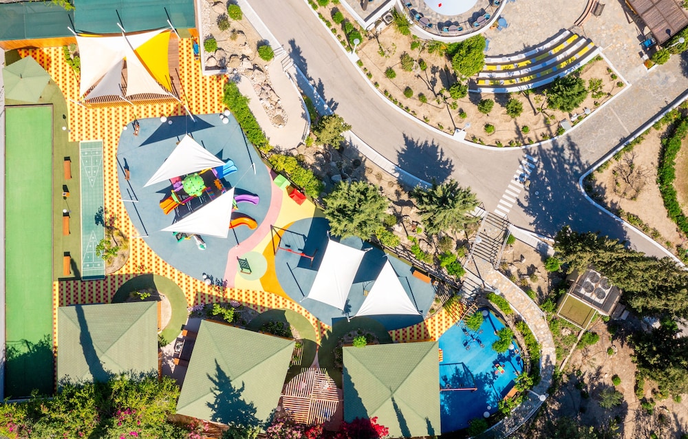 Porto Angeli Beach Resort – All Inclusive