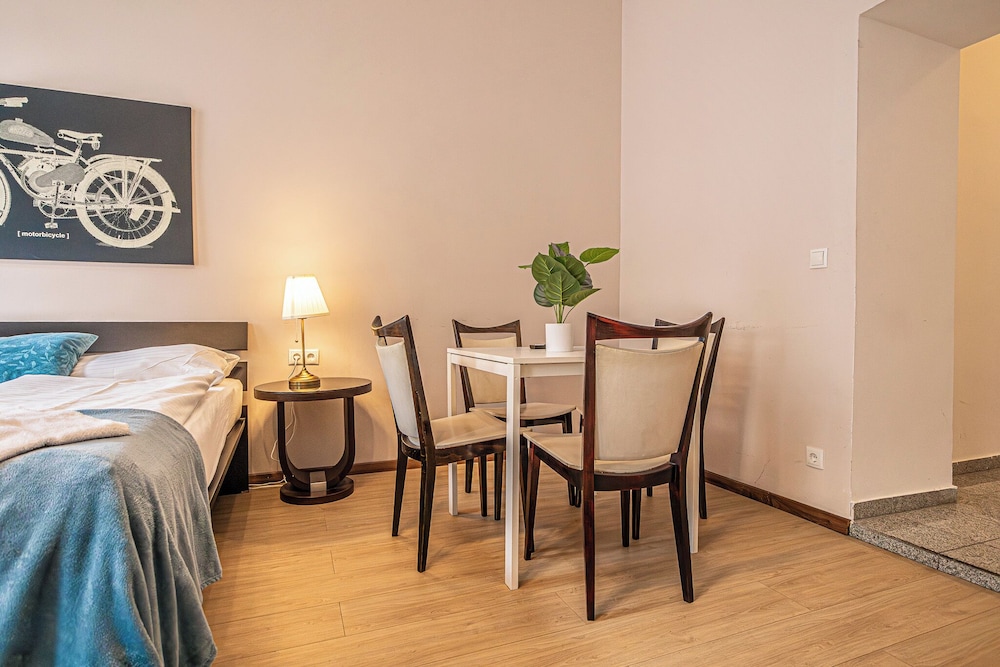 Simple 1BR Studio for a Relaxing Stay