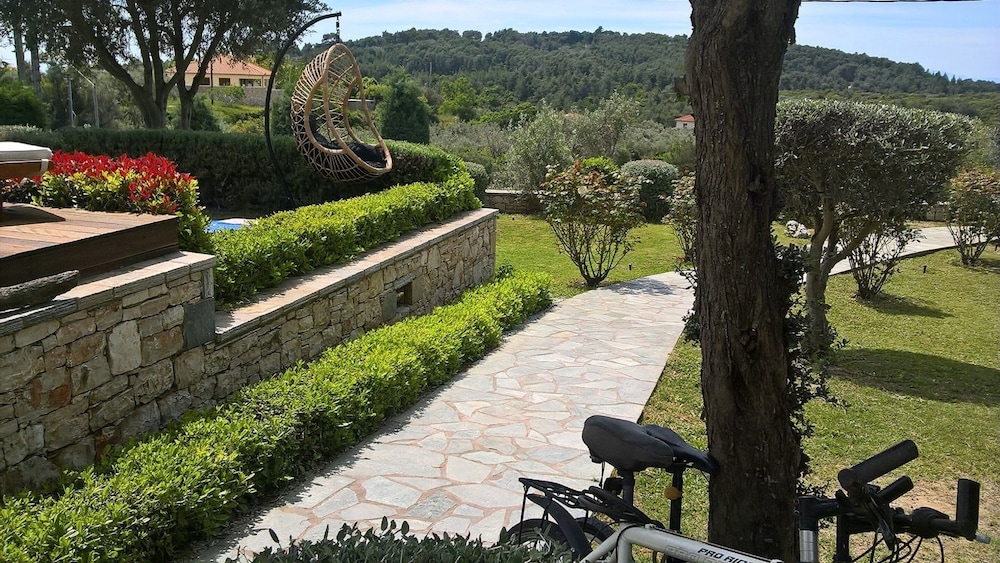 Villa Mirothea