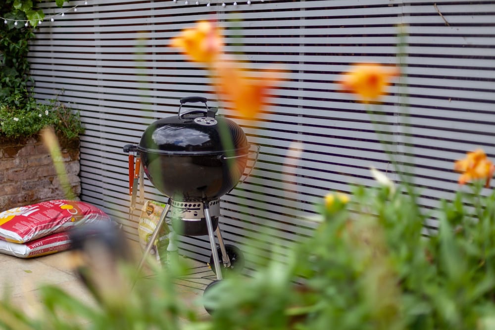 outdoor bbq area