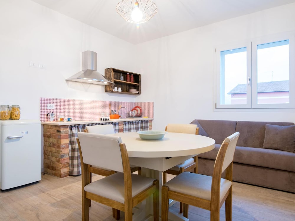Bright Apartment in a Farmhouse With Swimming Pool, photo 15