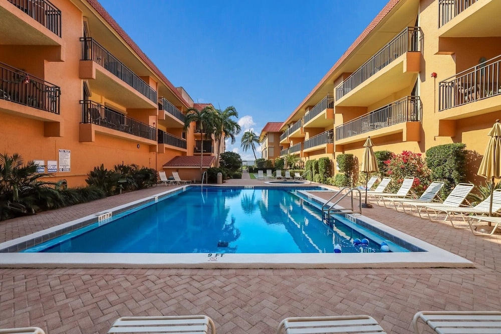 Playa Encantada 106 2 Bedroom Condo