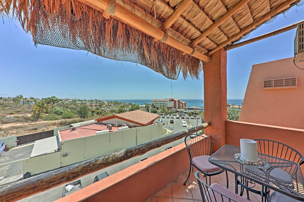 Cabo Condo w/ Balcony, Ocean Views & Resort Perks! view 5