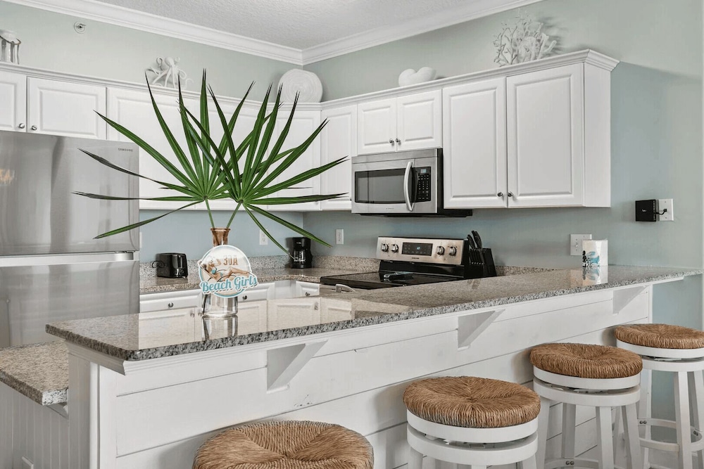 Front Beach Road, Unit 809 - Beach Happy Emerald Isle Resort Unit 809