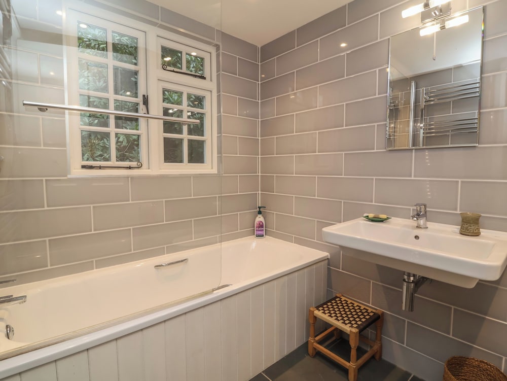 Laundry Cottage