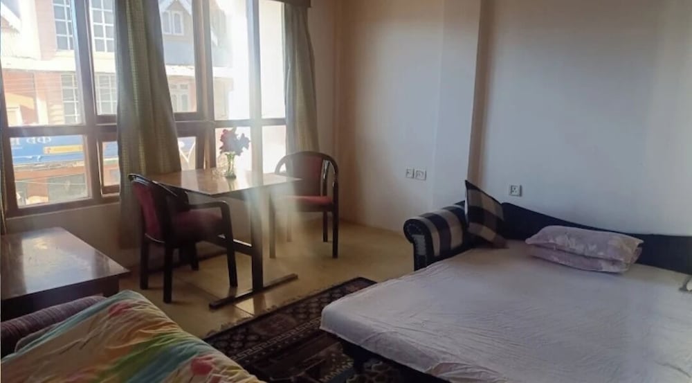 Hotel Tawang Inn view 4